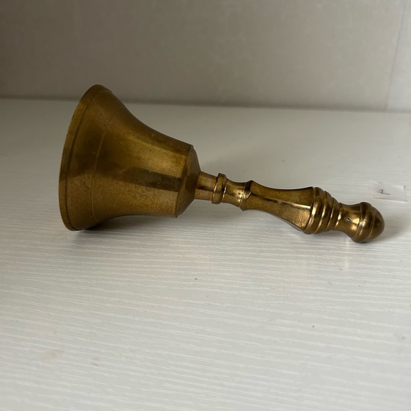 Vintage | Brass Teachers Hand Bell - Picture 3 of 4